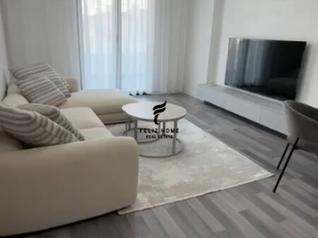 APARTAMENT ME QERA 1+1 VASIL SHANTO 70.000 LEKE FH-77439