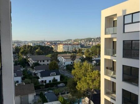 SHITET APARTAMENT 1+1 TEK REZIDENCA LIBURNA, GOLEM !