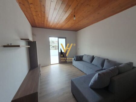 SHITET SHTEPI PRIVATE 2+1+BLK TE KAFJA RREMES 150.000 EURO