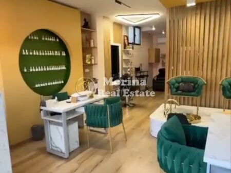 Shitje | Biznesi | Rruga Xhanfize Keko | 14000 €