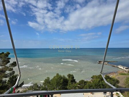 1+1 with sea view in Currila