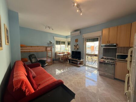 For sale, Studio apartment, In Shkëmbin e Kavajës – Near Hotel Martines.