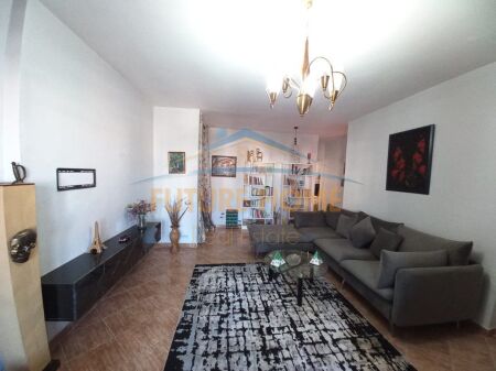 Qera, Apartament 3+1, Rruga Dritan Hoxha, Tiranë.