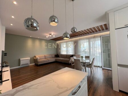 JEPET ME QIRA , PENTHOUSE MODERN 2 +1+2 + Post Parkimi, Te Liqeni Artificial!Neom115960