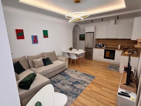 Apartment 1+1 for rent opposite Le Bon at Zogu i Zi
