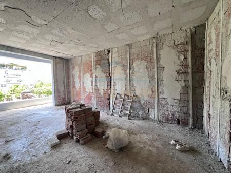 Shitet, Apartament 2+1+2, Ali Demi, Tiranë.