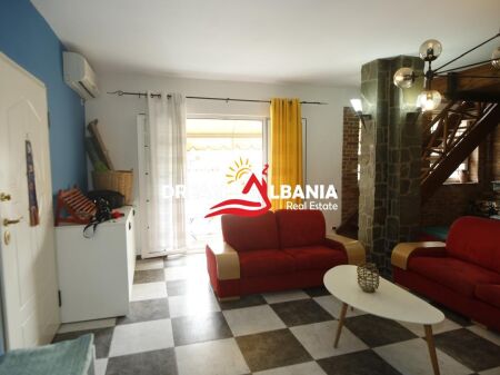 Shitet Apartament Duplex 2+1 ne Rrugen Rrapo Hekali përballë Qendrës Eleonor (ID 41212249)
