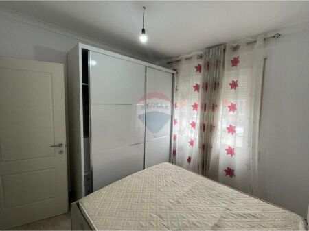 Apartament - Për Qira - Ish Fusha e Aviacionit, Tiranë
