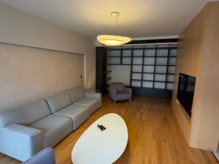 📍Liqeni Tiranes, Kompleksi NOBIS  🚩Shesim super apartament 3+1+2+Garderob+Post parkimi  📍 Kati i 6  📐 Sipërfaqe 164.3 m²  🚩Me hipoteke.Apartament i kompletuar   💶 Çmimi: 700.000 euro  📲