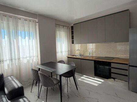 Jepet me qira apartament 2+1+2 ne Don Bosko