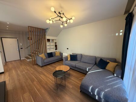🏡 Duplex apartment 3+1+2 for rent in the 5 Majit area   📍 5 Majit area 💰 70,000 lek
