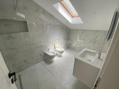 KODRA E PRIFTIT, JAPIM APARTAMENT 3+1+2 ME QIRA