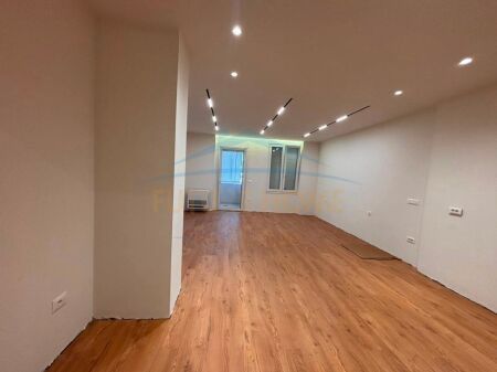 Rent, Apartment 2+1+2, Former Exhibition, Tirana.