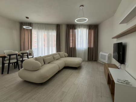 Jepet me Qira Apartament 1+1 – River Residence, Ish Fusha e Aviacionit