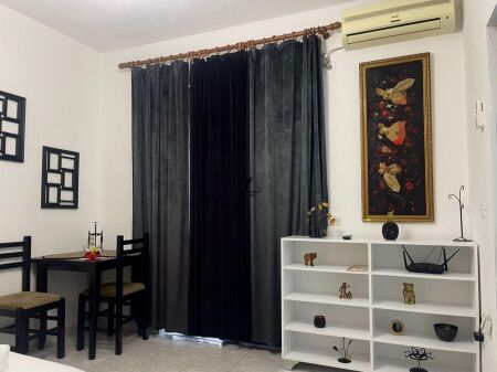 MONOLOCALE IN AFFITTO 38 M2 STAZIONE DEI TRENI 39.000 LEKE FH-77627