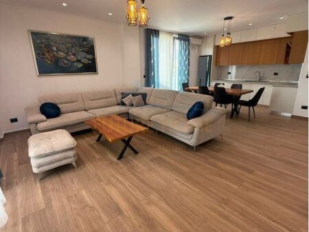 Qera, Apartament 2+1+2 + Verandë + Post Parkimi, Sofia Hill Residence