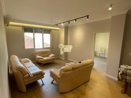 🏢 BUSINESS PREMISES FOR RENT 2+1+BALCONY NEAR THE MUNICIPALITY CENTER DURRËS