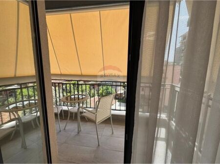 Apartament 2+1+2 per qira, Pazari i RI.