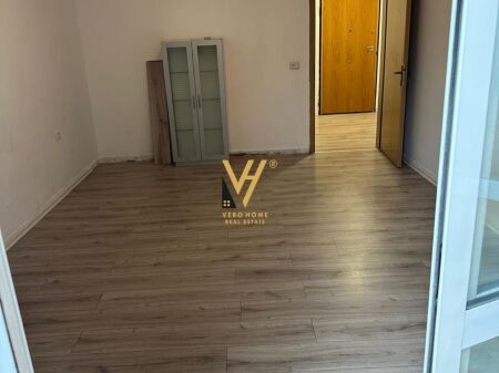 OFFICE 130 M2 FOR RENT AT THE FORMER EXHIBITION 80,000 LEKE