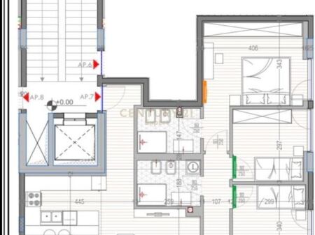 Shitet apartament 3+1 tek liqeni i thate