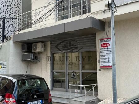 Dyqan Për Shitje ne Bulevardin Kryesor ,Durrës -Exclusive
