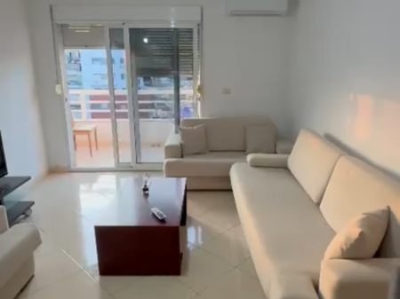 🏡 Jepet me qira apartament 2+1+2 📍 Tek Shkolla e Kuqe, Rr. Riza Cerova
