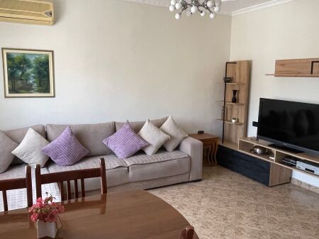 Apartament 1+1 ne rrugen Kujtim Laro, Porcelan