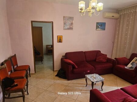 Shitet apartament 3+1 tek mozaiku
