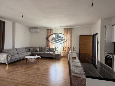 VILË 4-KATËSHE ME QIRA KATI I PARE – SPITALL, DURRES