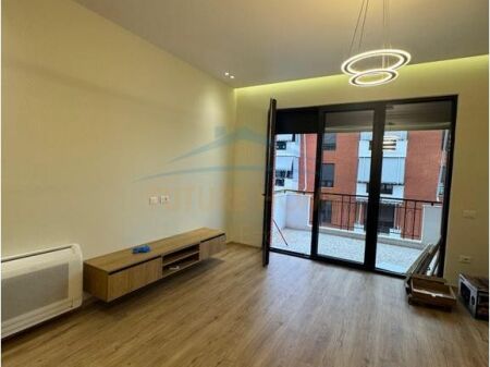 Rent, Apartment 2+1+2, Delijorgji Complex, Tirana.
