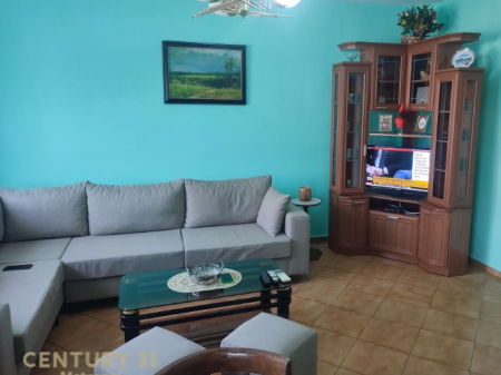 Diplomat 2, APARTAMENT 1+1 ME QIRA