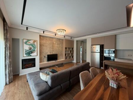 Apartament 2+1+Oborr+Parking per qira tek Montesori School tek Liqeni i Thate.