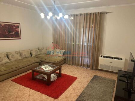 Apartament 3+1 me Qira Shkolla e Baletit ne Tirane