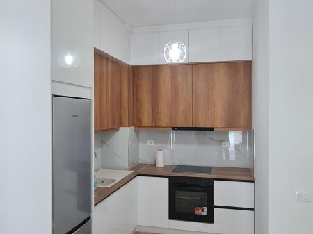 JEPET ME QERA APARTAMENT 2+1 Kati 5- PRANE KOMPLEKSIT KADIU ALI DEM