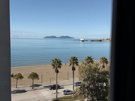Shitet Apartament 3+1+3 – Lungomare, Vlorë