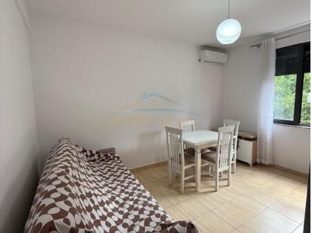 Qera, Apartament 2+1, Rruga Asim Vokshi, Tiranë.