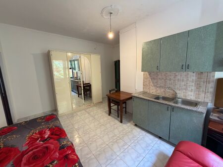 Studio apartment for rent 300 thousand lek