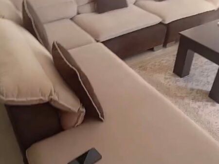 Jepet me qera apartament 2+1tek 5 maji