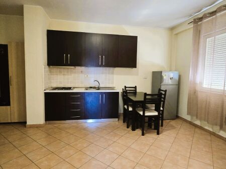🏡Apartament 2+1 në Shitje – Zona e Ish-Parkut, Tiranë