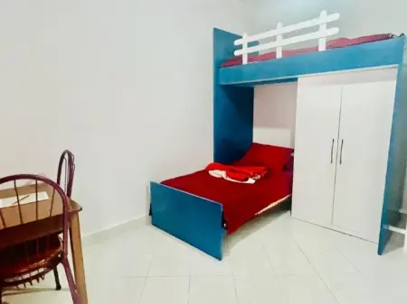 GARSIONERE 26000 LEKE.VILAT AMERIKANE