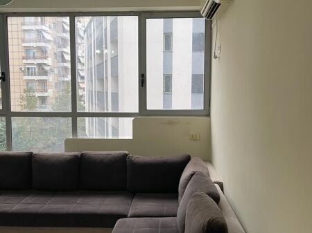 Apartament 2+1+2 + Ballkon me qira – Rruga Teodor Keko, Astir !