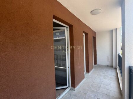 1+1 apartment for sale in Kombinat