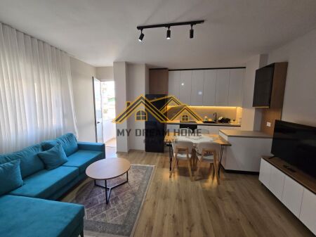 Appartamento 2+1 In Affitto nel Centro di Durrës !