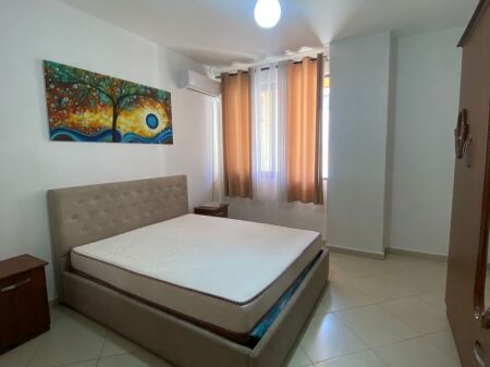 Appartamento 1+1+1 con Balcone in Affitto