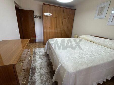 2+1 apartment for rent on Elbasani Street!