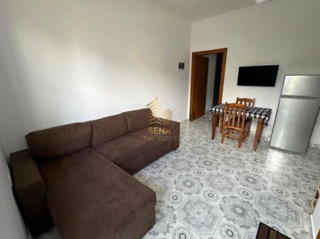 Rent, Private Entrance 1+1, Behind American 2 – Dibra Street, 40,000 Lek/month