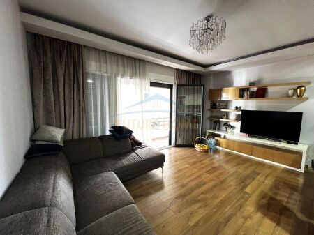 In vendita, Appartamento 3+1+2, Dritan Hoxha, Tirana