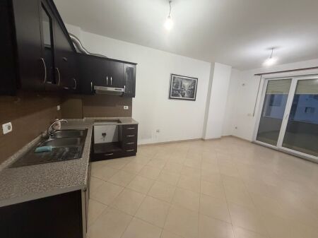2+1, empty for residence or office, villa L Astir, 300 thousand lek