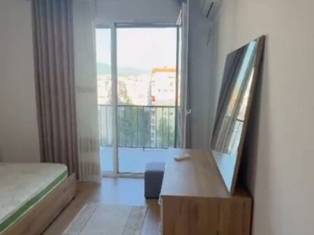 Affitto | Apartament 1 + 1 | Yzberisht | 450 €/mese