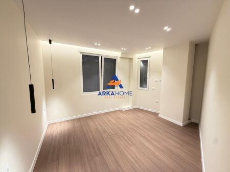 FOR SALE APARTMENT 2+1+BALCONY "NEW MATERNITY, BRRYLI" 19,000,000 LEKE